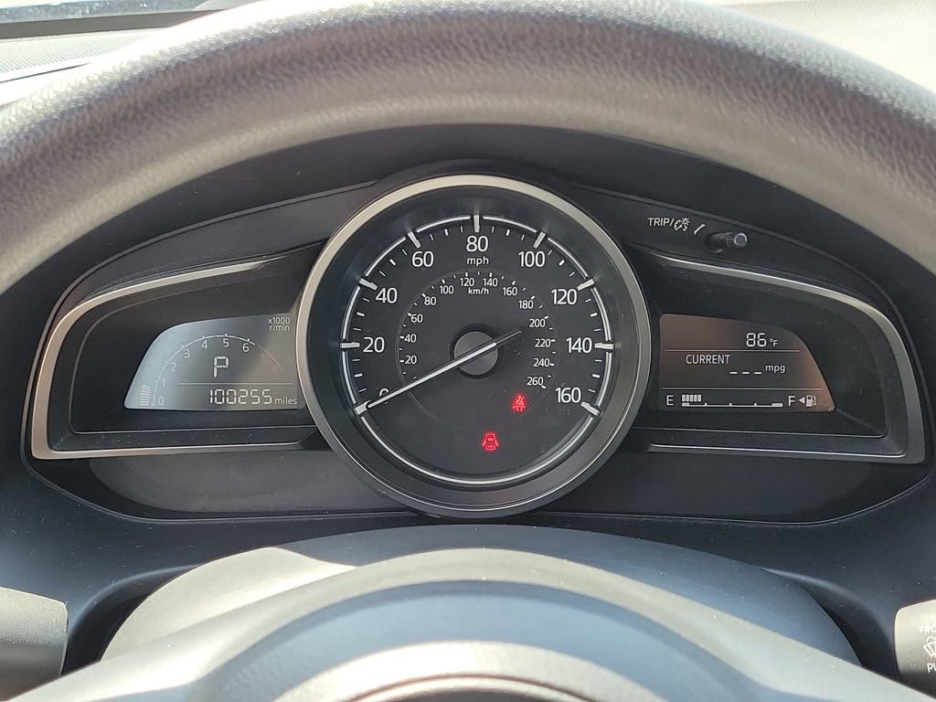 Used 2018 MAZDA MAZDA3 Sport FWD image 26