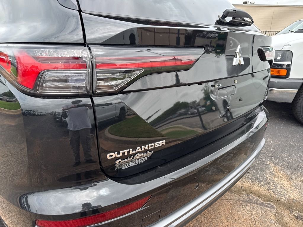 New 2026 Mitsubishi Outlander SE AWD/4WD image 46