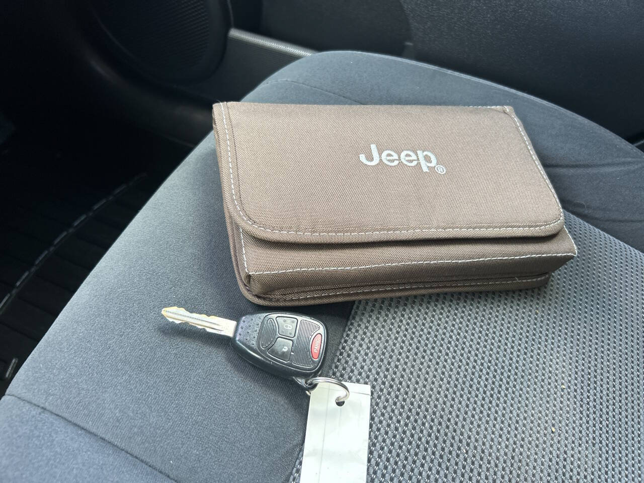 Used 2017 Jeep Patriot Sport w/ Power Value Group AWD/4WD image 33