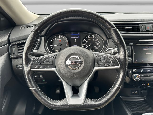 Used 2020 Nissan Rogue SV AWD/4WD image 13