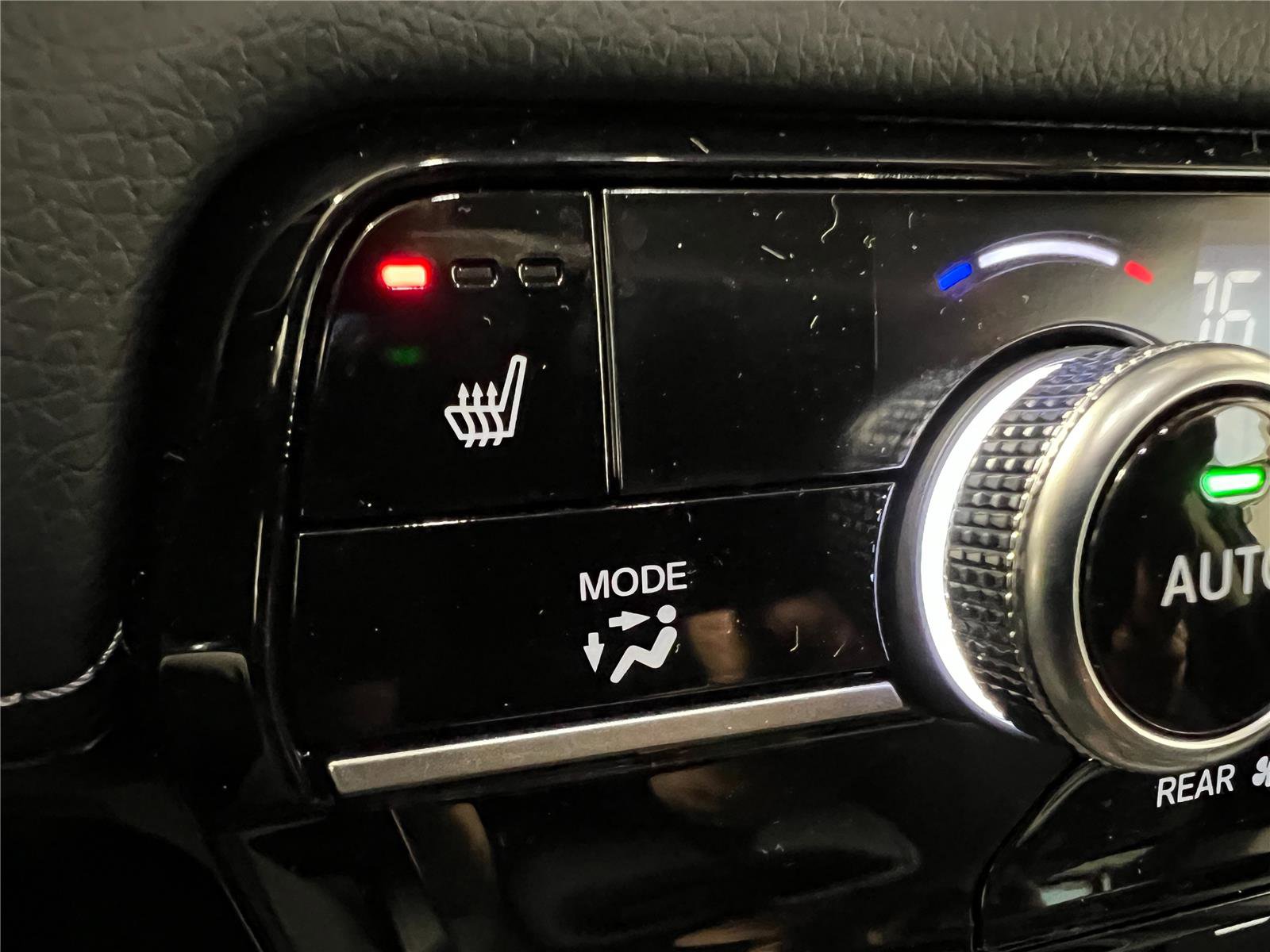 New 2025 Honda Pilot Touring image 25