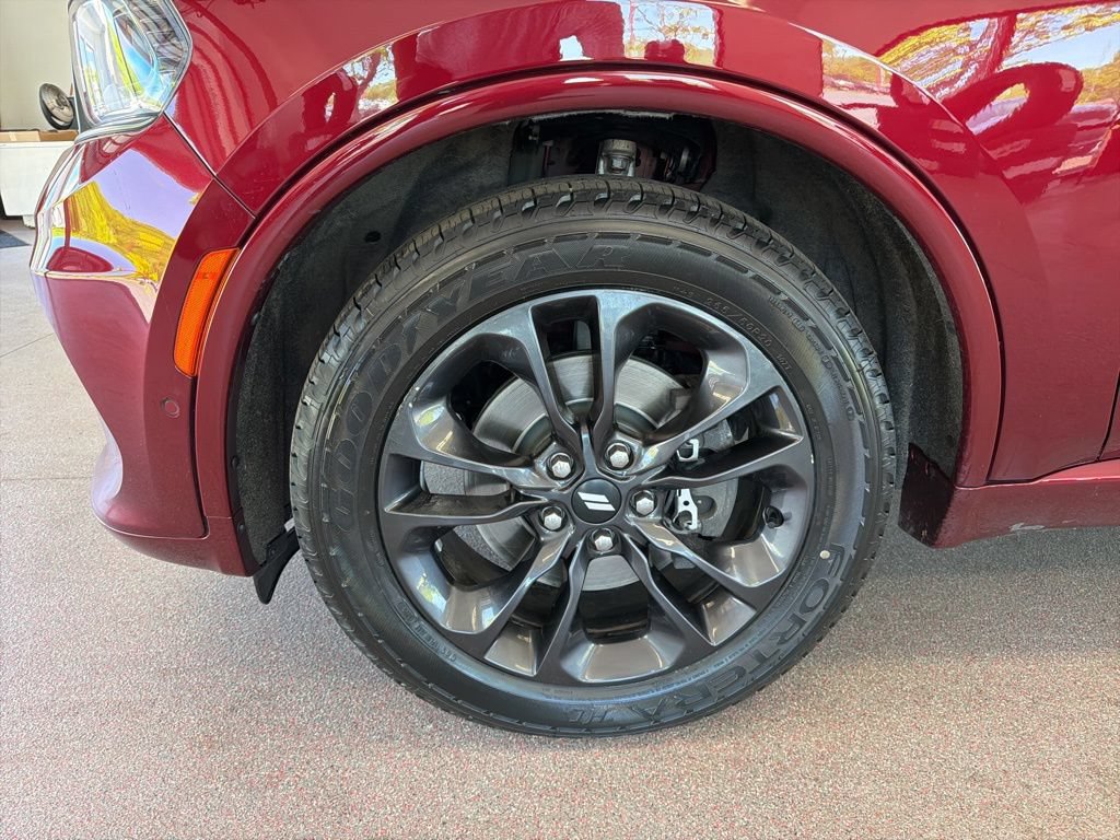 Certified 2025 Dodge Durango R/T w/ Blacktop Package AWD/4WD image 4