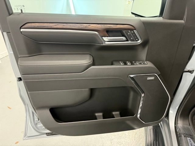 New 2026 GMC Sierra 1500 SLT w/ SLT Premium Plus Package image 13