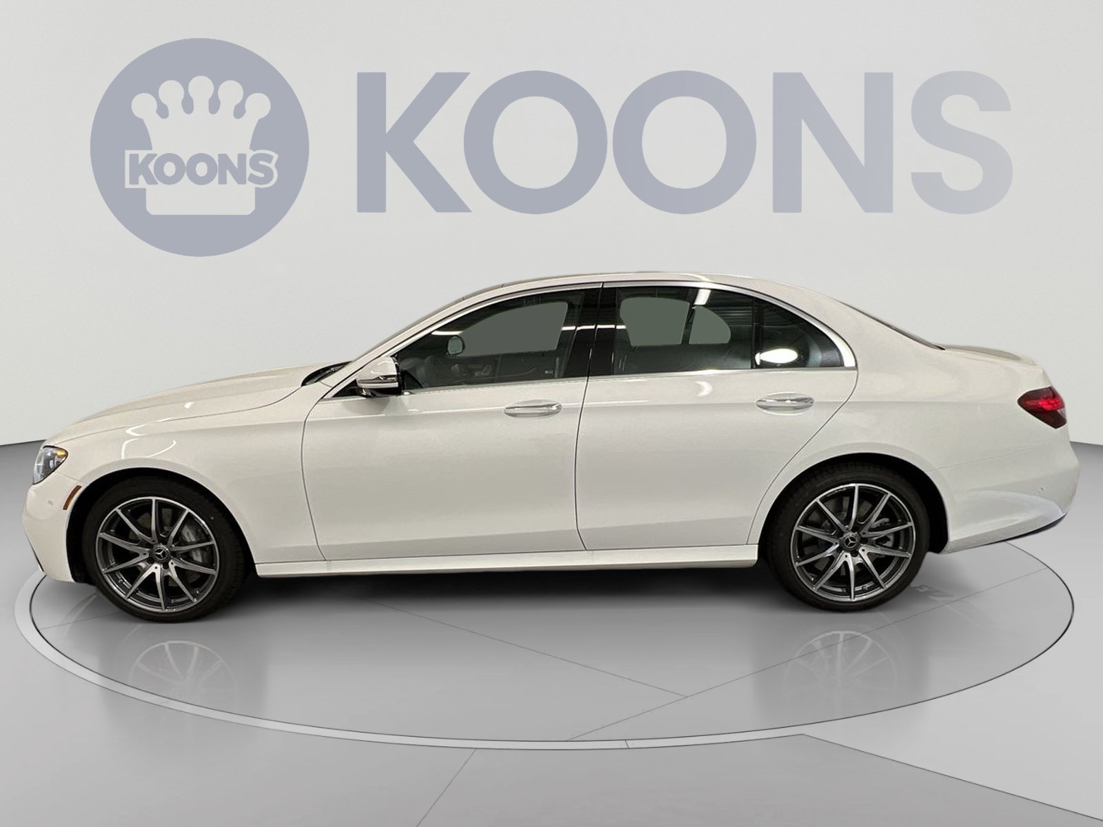 New 2023 Mercedes-Benz E 450 4MATIC Sedan image 13