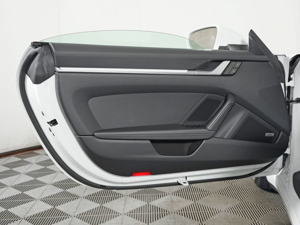 Certified 2020 Porsche 911 Cabriolet image 22