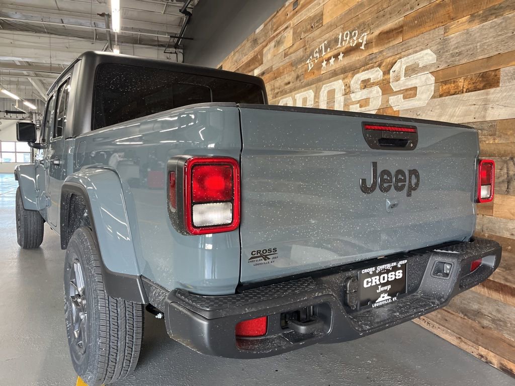 New 2026 Jeep Gladiator Sport AWD/4WD image 21