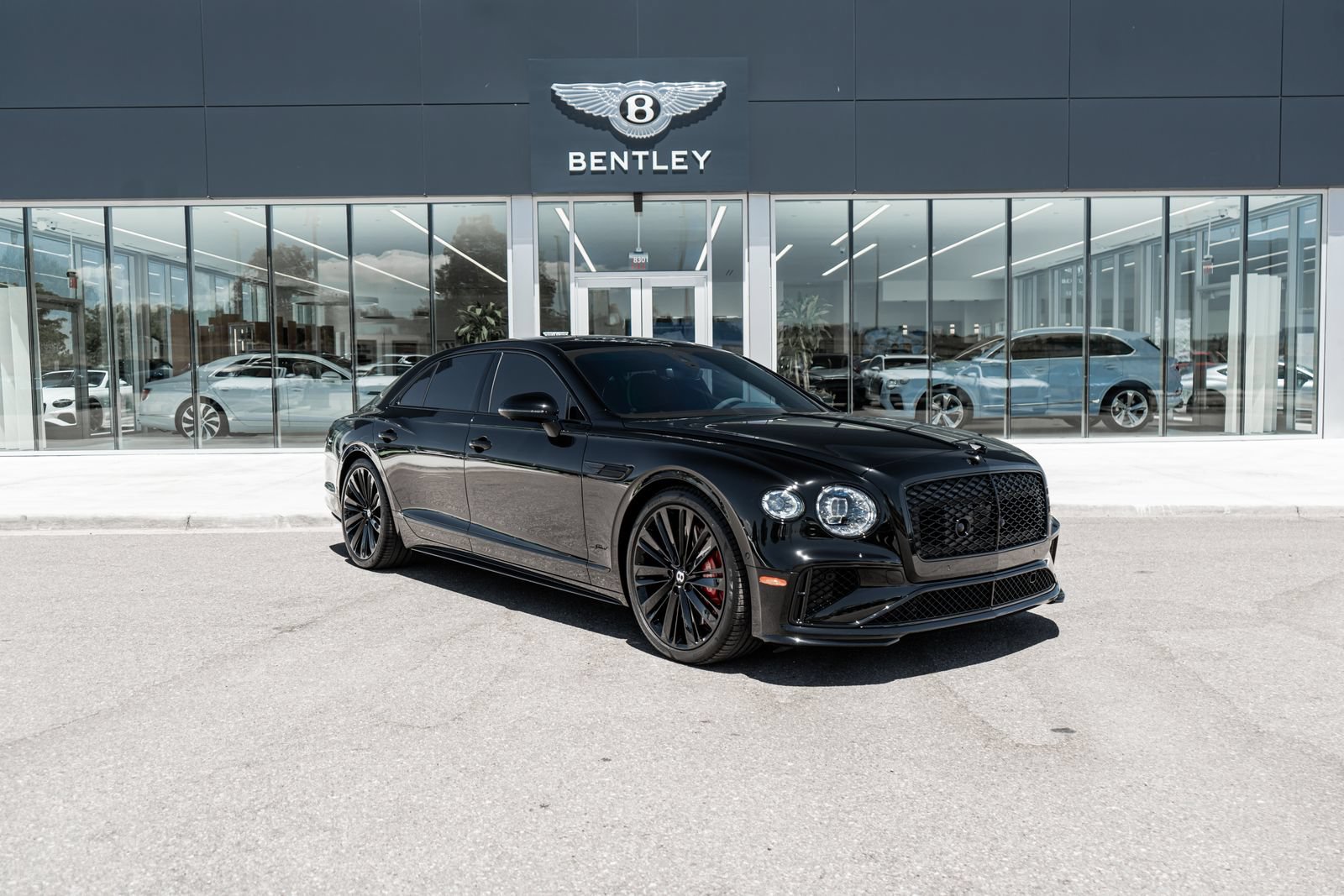 Certified 2025 Bentley Flying Spur Plug-In Hybrid AWD/4WD image 16
