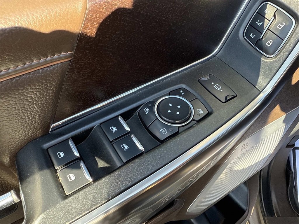 Used 2023 Ford F350 King Ranch w/ Chrome Package image 11