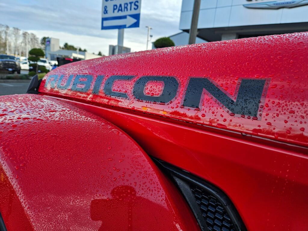 Used 2020 Jeep Gladiator Rubicon image 12