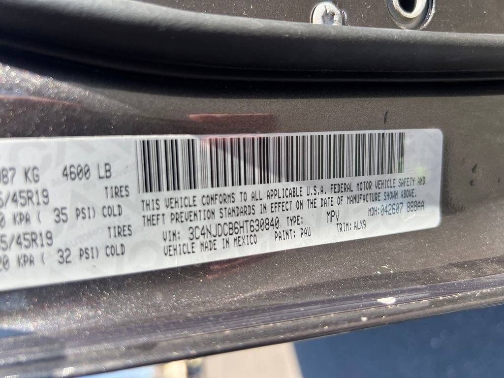 Used 2017 Jeep Compass Limited w/ Navigation Group image 27