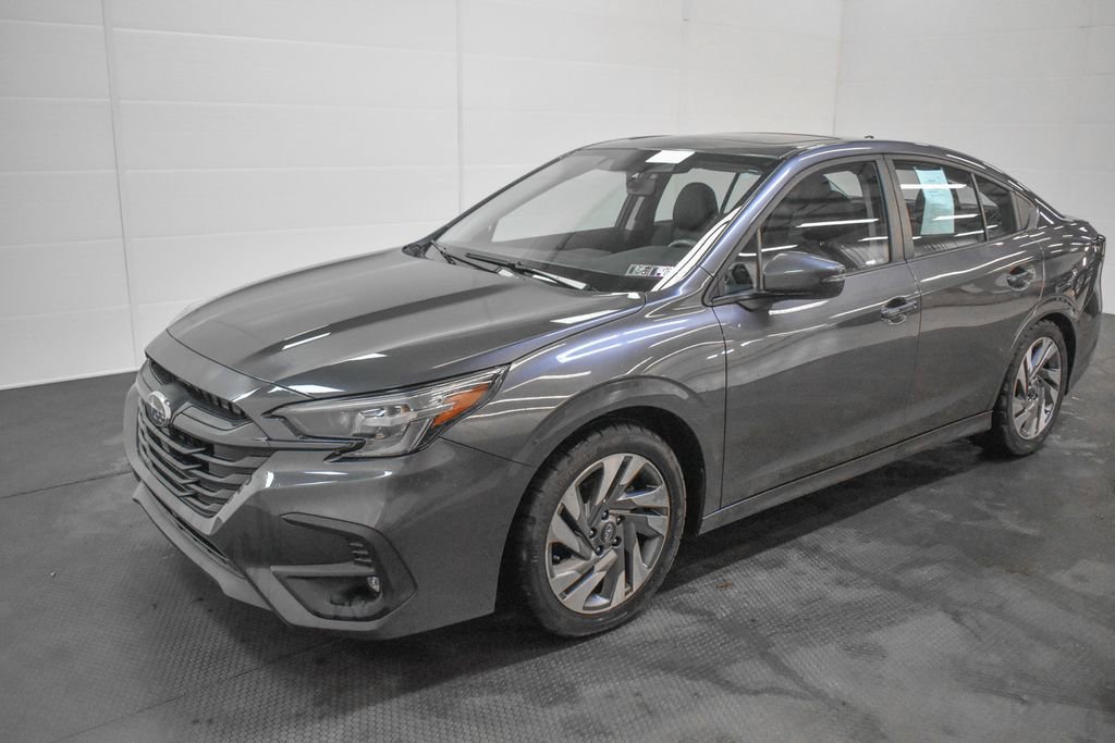 Used 2024 Subaru Legacy Limited image 3
