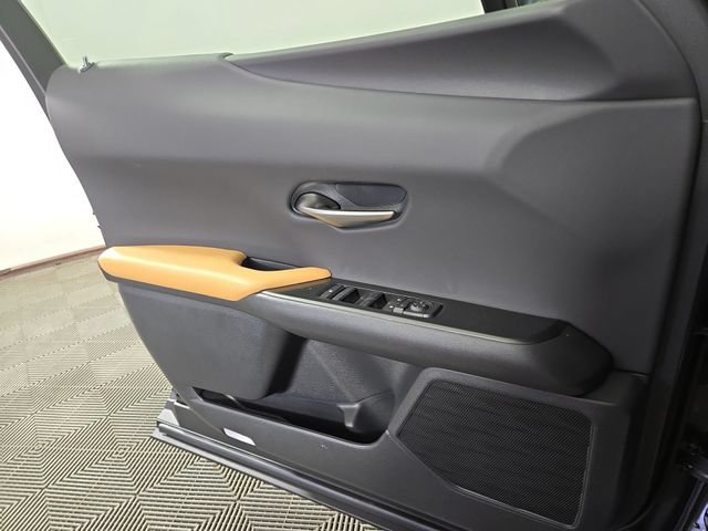 New 2026 Lexus UX 300h AWD image 30