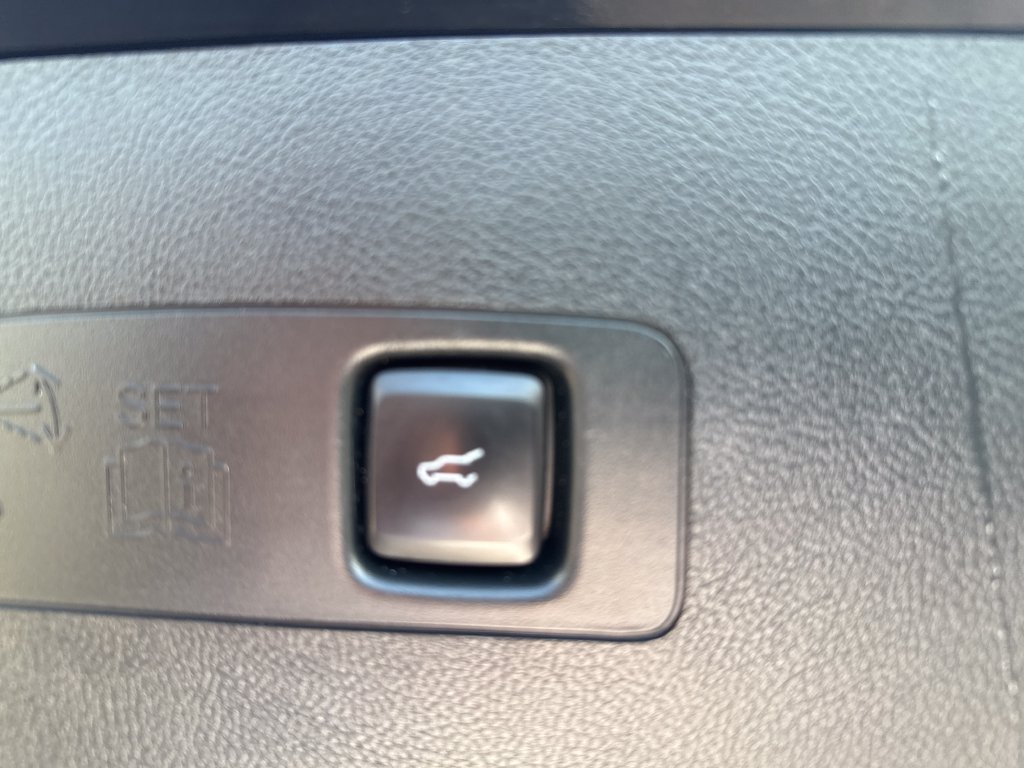 Used 2021 Lincoln Corsair Reserve w/ Equipment Group 201A AWD/4WD image 47