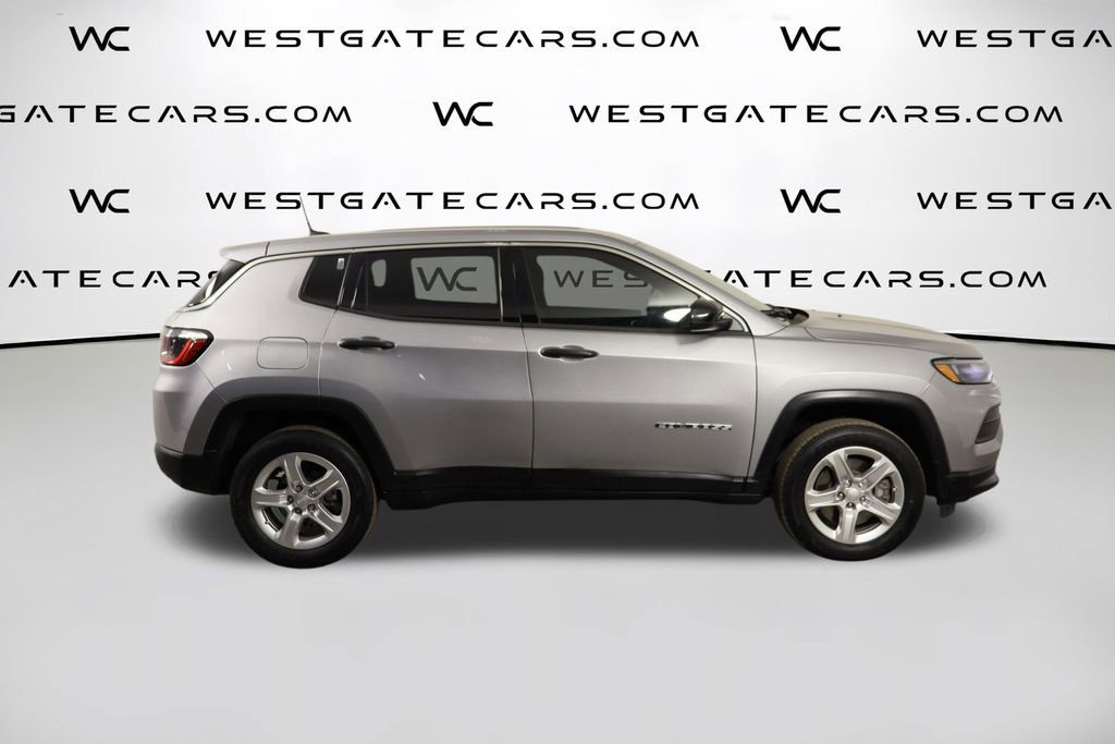 Used 2023 Jeep Compass Sport image 44
