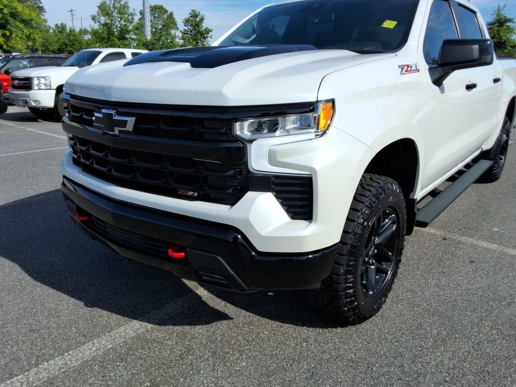 Certified 2024 Chevrolet Silverado 1500 LT Trail Boss w/ Protection Package AWD/4WD image 9