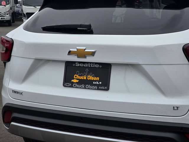 New 2026 Chevrolet Trax LT w/ Driver Confidence Package FWD image 13