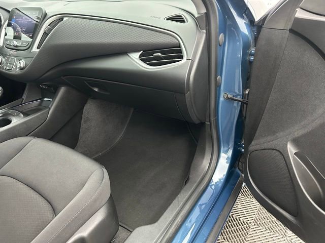 Used 2024 Chevrolet Malibu LT image 29
