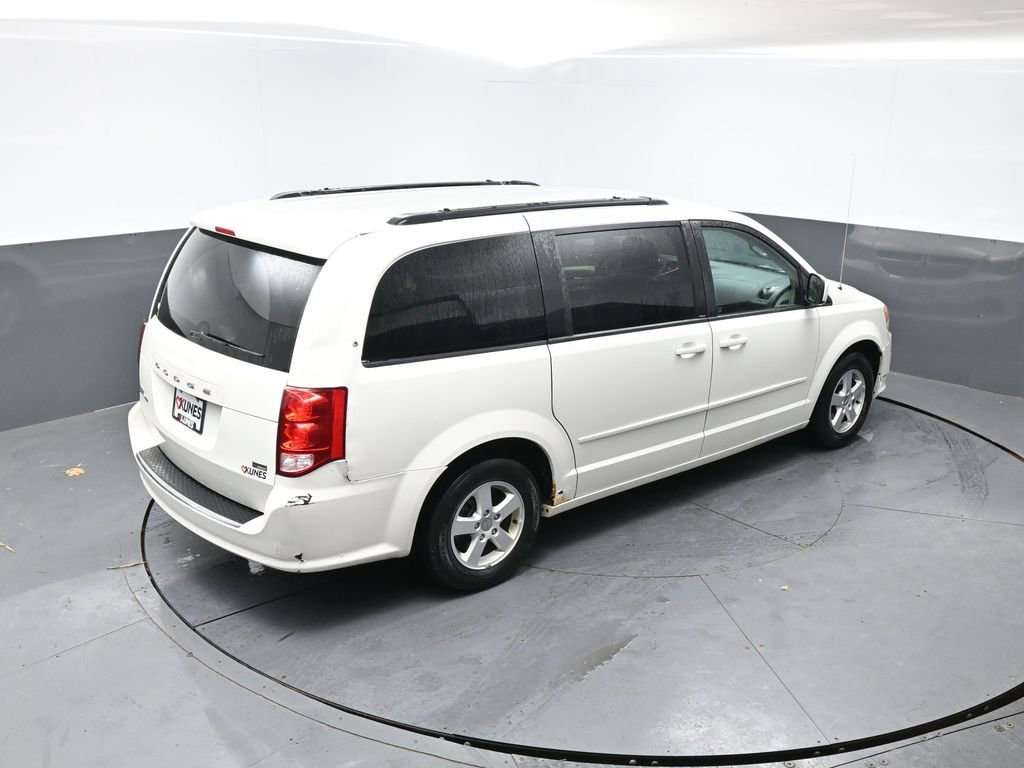 Used 2013 Dodge Grand Caravan SXT image 37