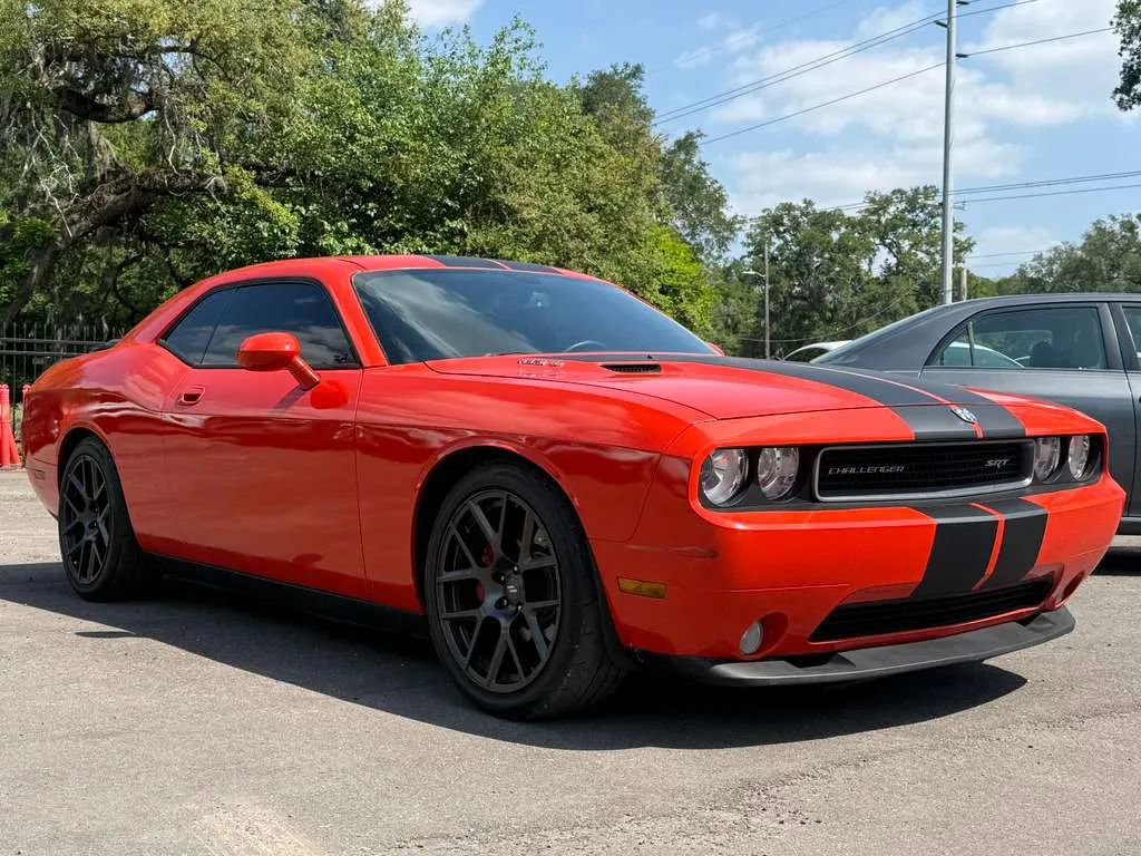 Used 2010 Dodge Challenger SRT8 w/ SRT Option Group II RWD image 9