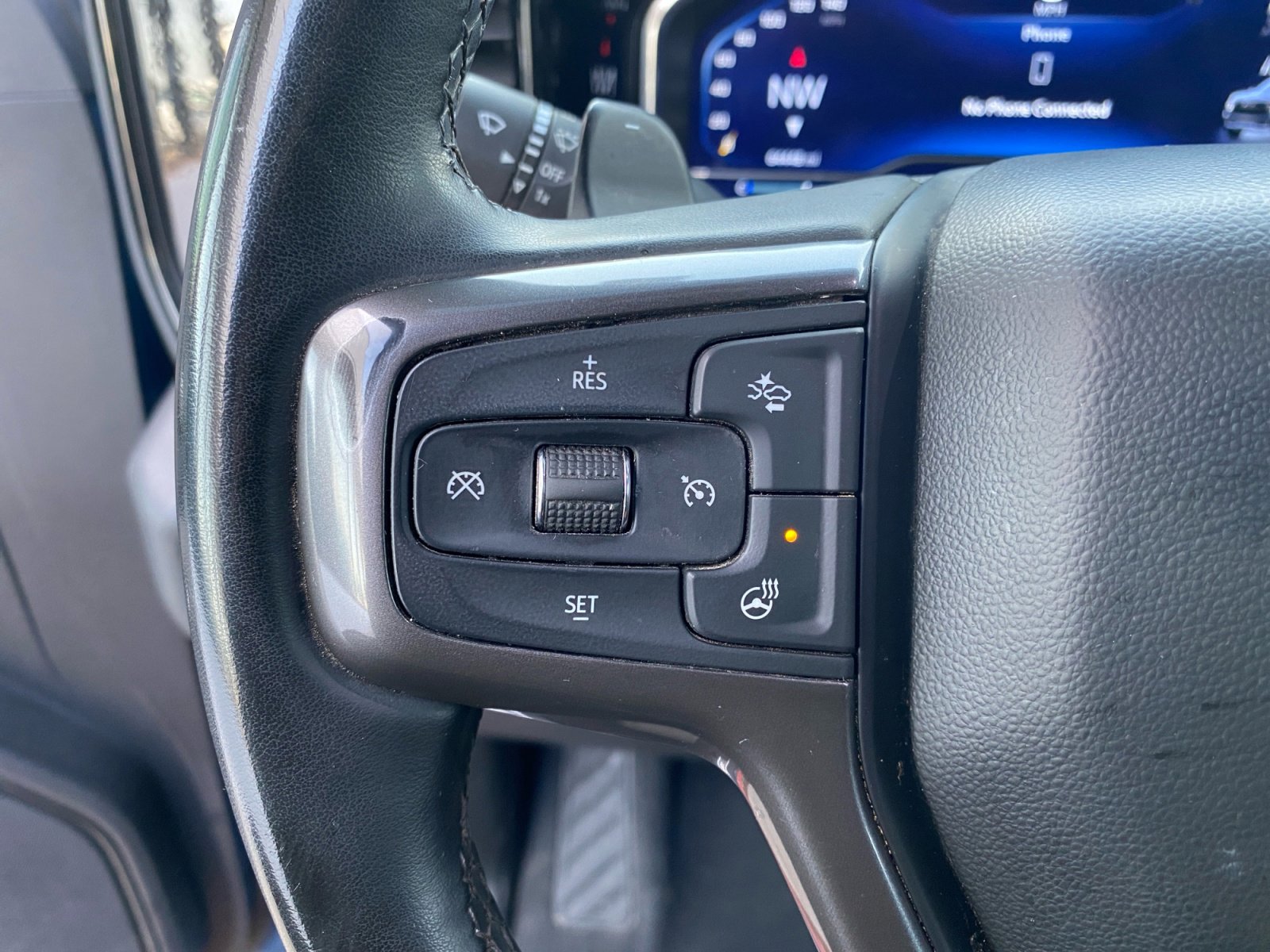 Used 2024 Chevrolet Silverado 1500 ZR2 w/ Technology Package image 29