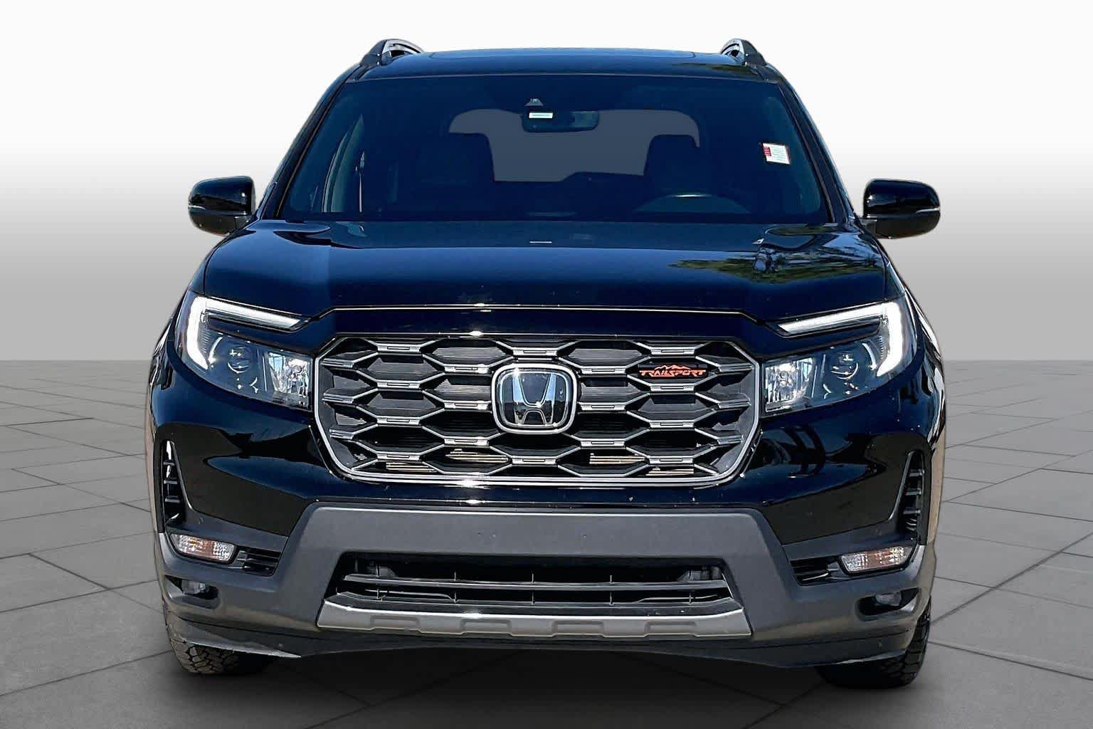 Used 2024 Honda Passport TrailSport image 4