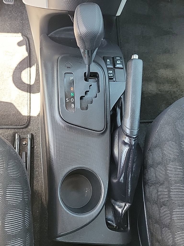 Used 2012 Scion iQ w/ Rear Speaker Pkg image 29