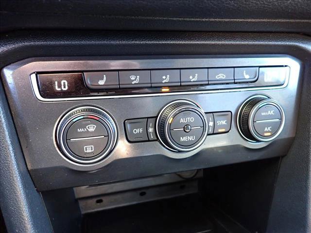 Used 2021 Volkswagen Tiguan SE R-Line image 22