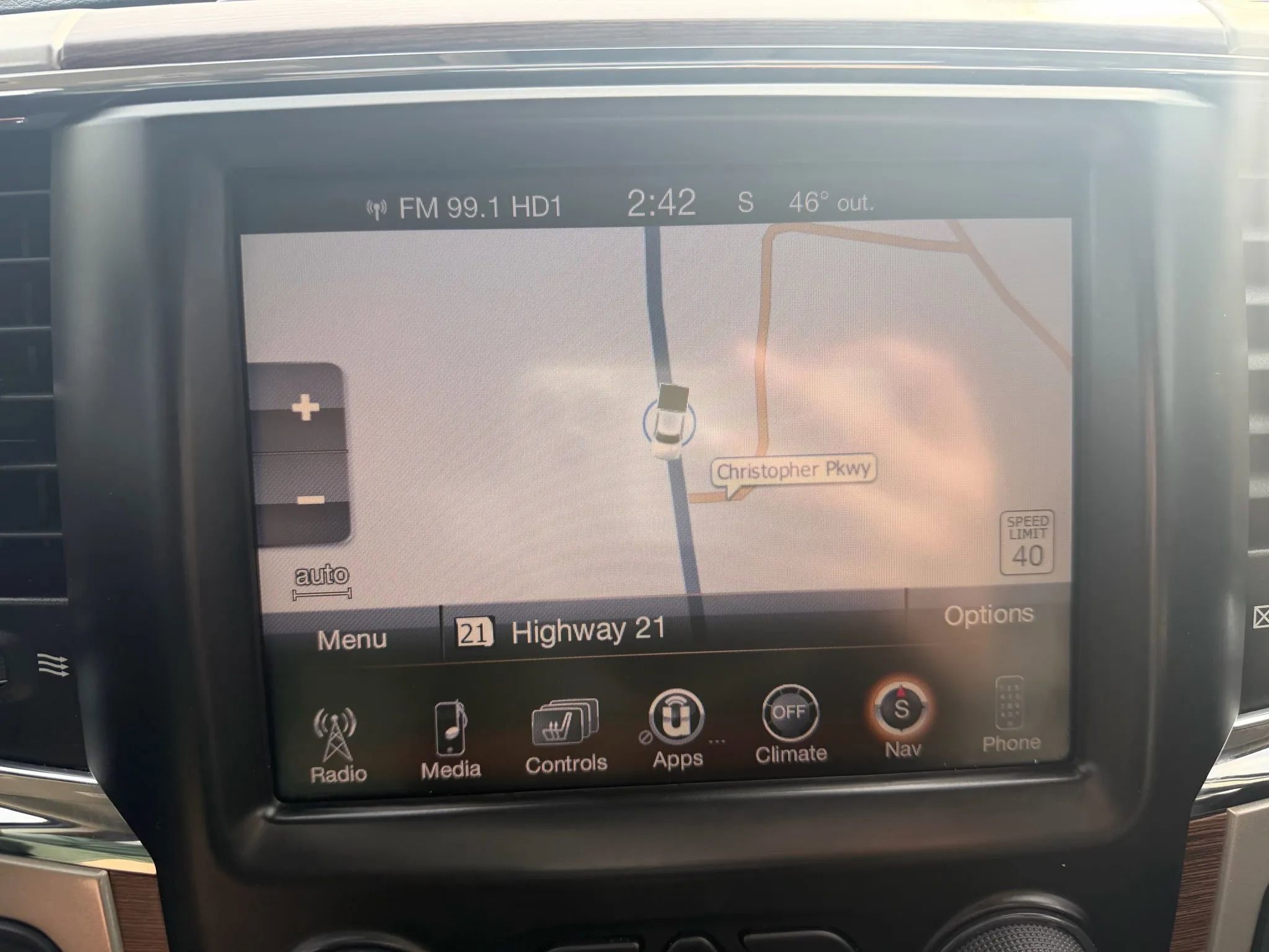 Used 2016 RAM 2500 Laramie w/ Convenience Group image 26