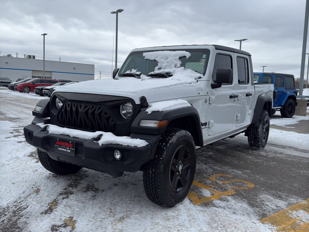 Used 2020 Jeep Gladiator Sport w/ Quick Order Package 24S image 2