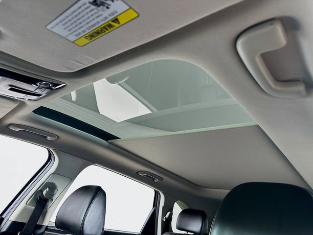 Used 2025 Kia Sorento SX image 5