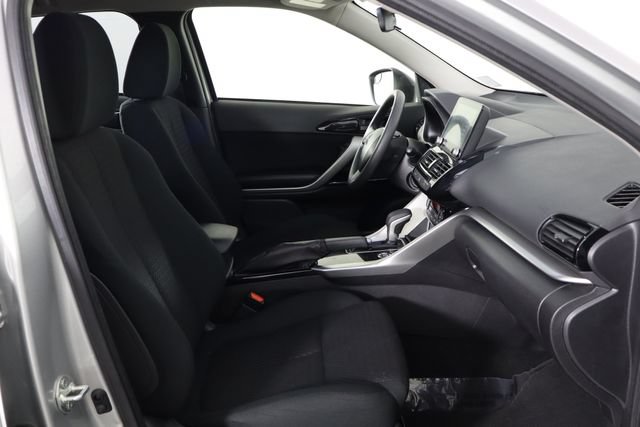 Used 2024 Mitsubishi Eclipse Cross LE AWD/4WD image 16