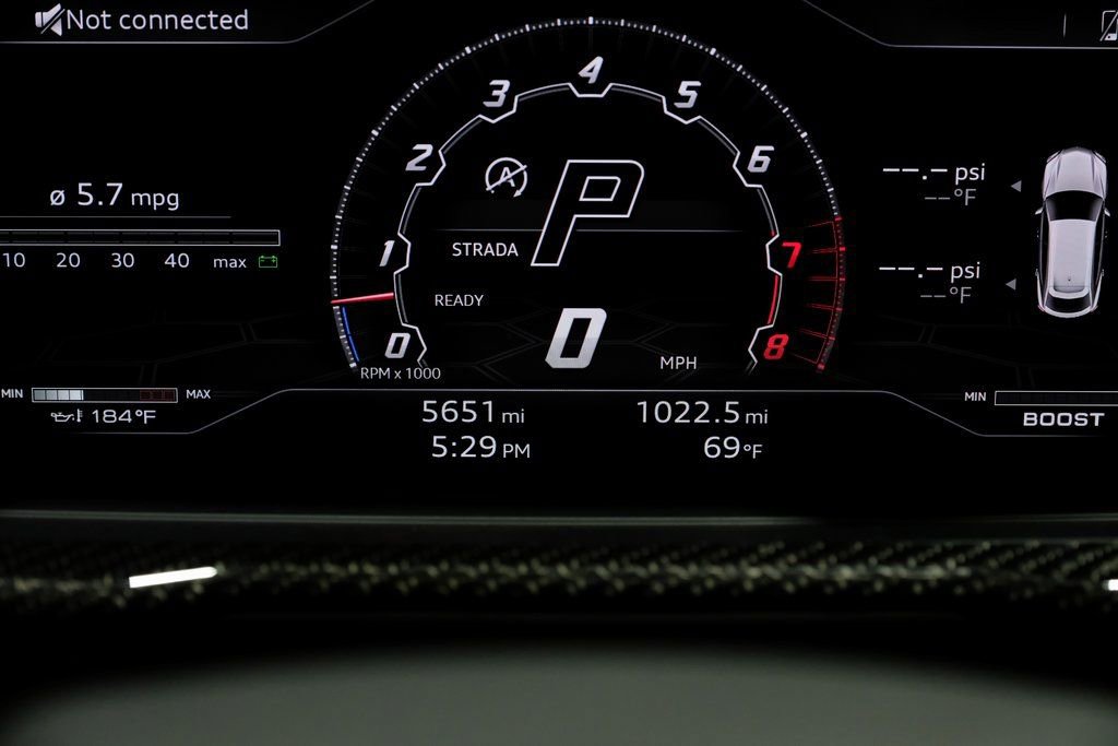 Used 2022 Lamborghini Urus image 17