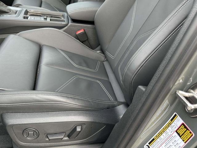 Certified 2025 Audi Q3 2.0T Premium w/ Convenience Package image 22