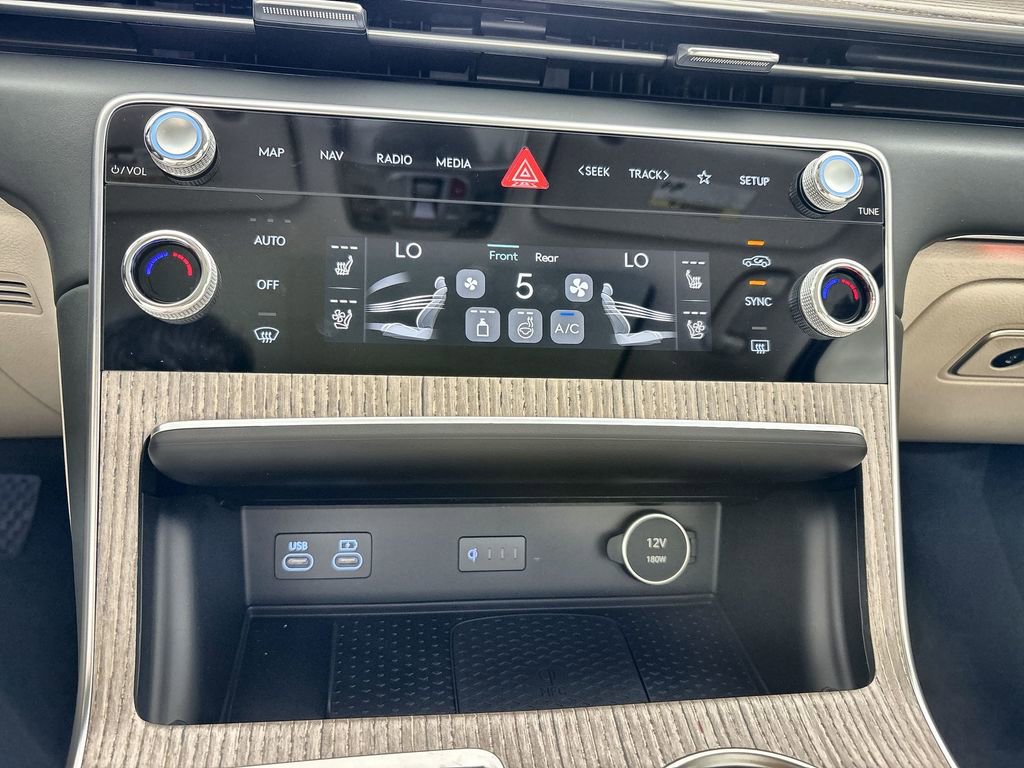 New 2026 Genesis GV80 2.5T Advanced AWD/4WD image 17