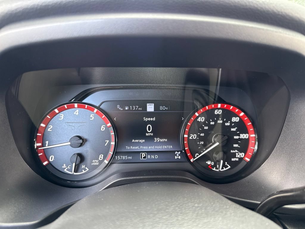 Used 2024 Nissan Titan PRO-4X AWD/4WD image 35