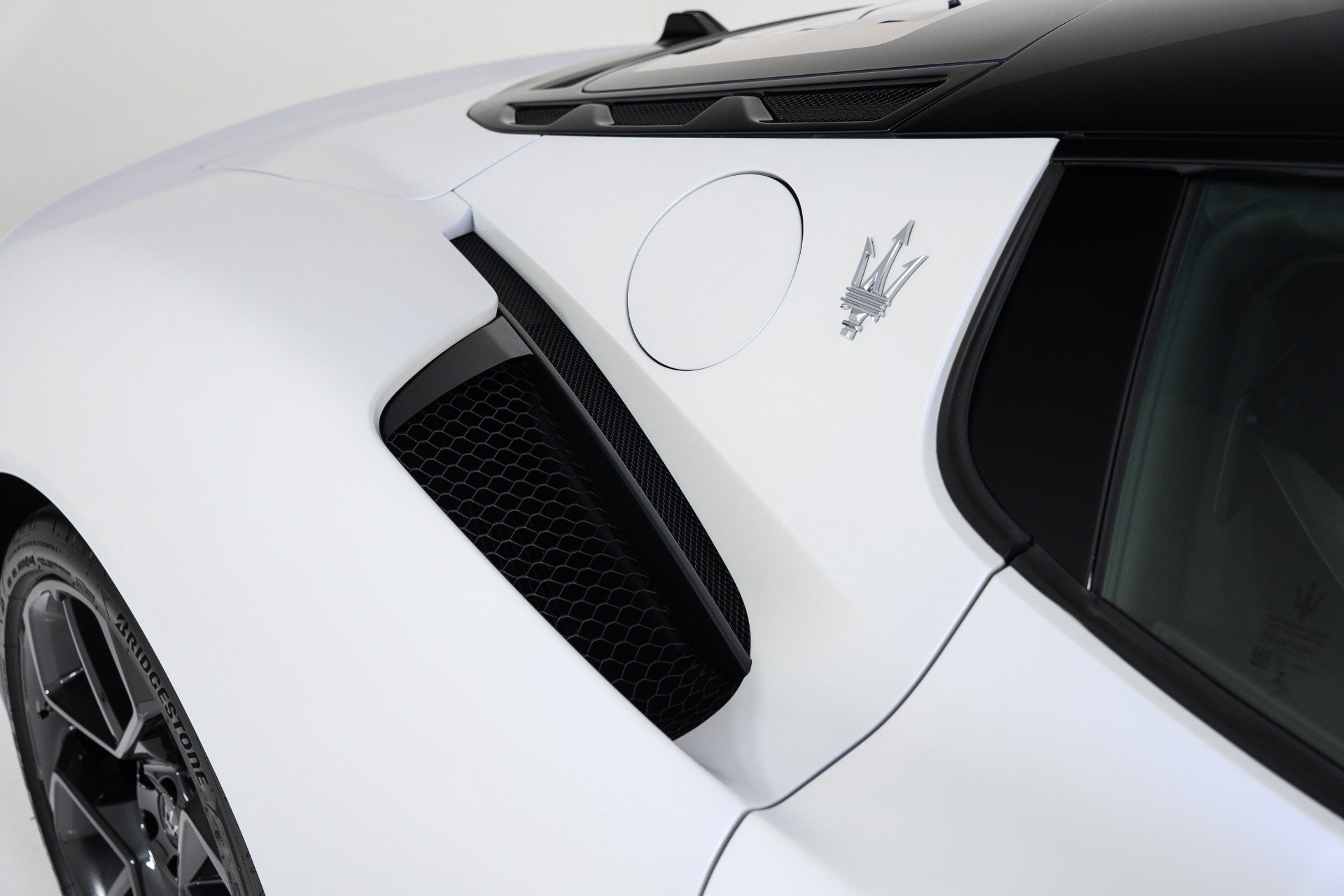Used 2022 Maserati MC20 Coupe RWD image 65