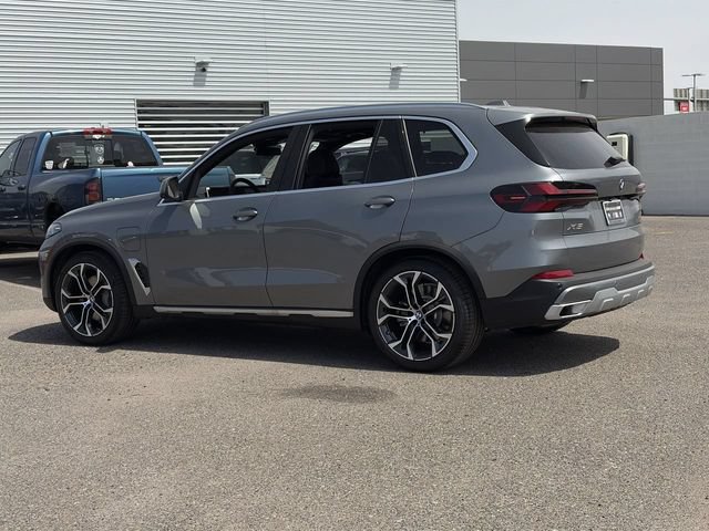 Used 2026 BMW X5 xDrive50e w/ Executive Package AWD/4WD image 8