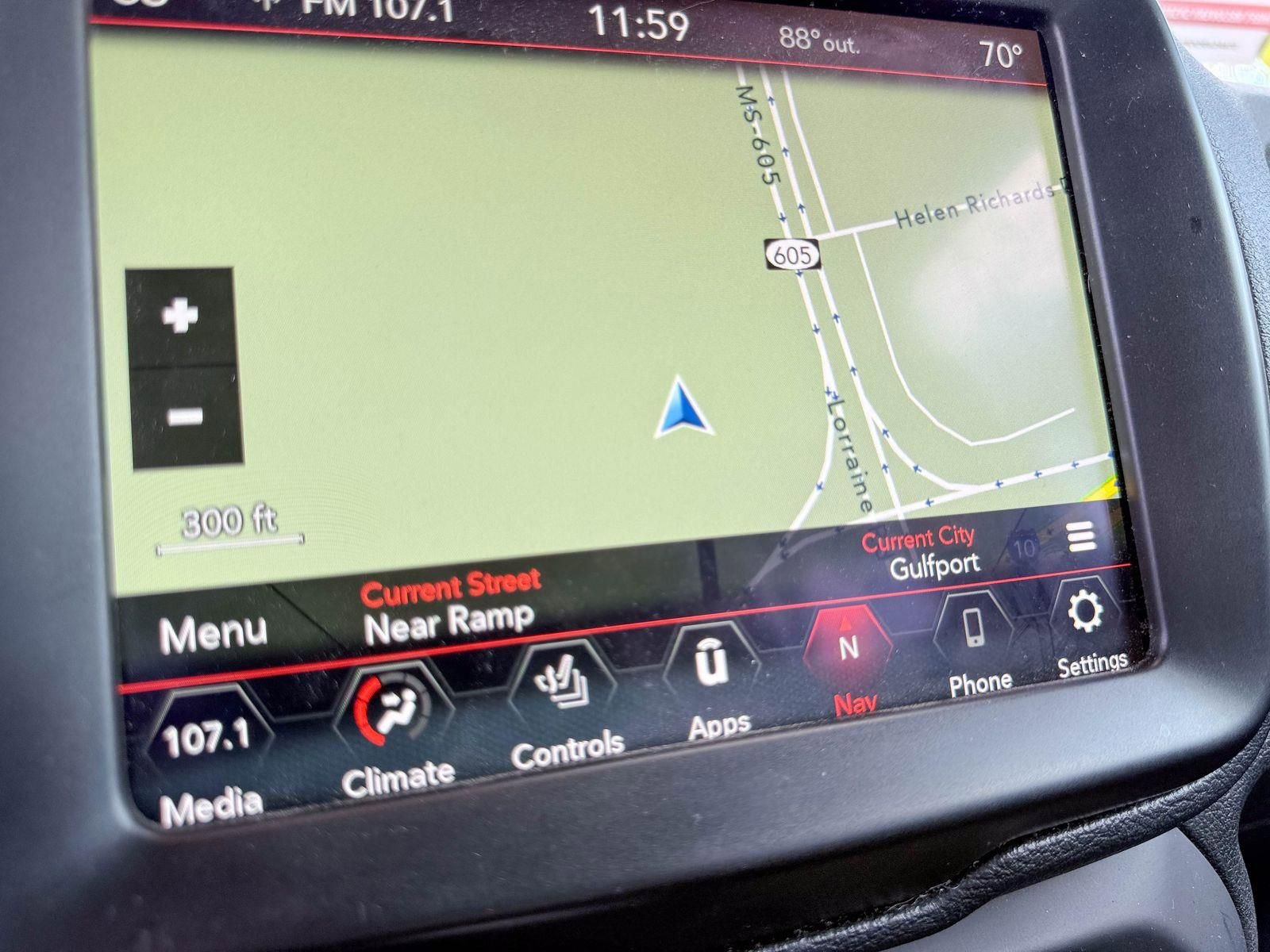 Used 2022 Jeep Renegade Altitude w/ Convenience Group image 21