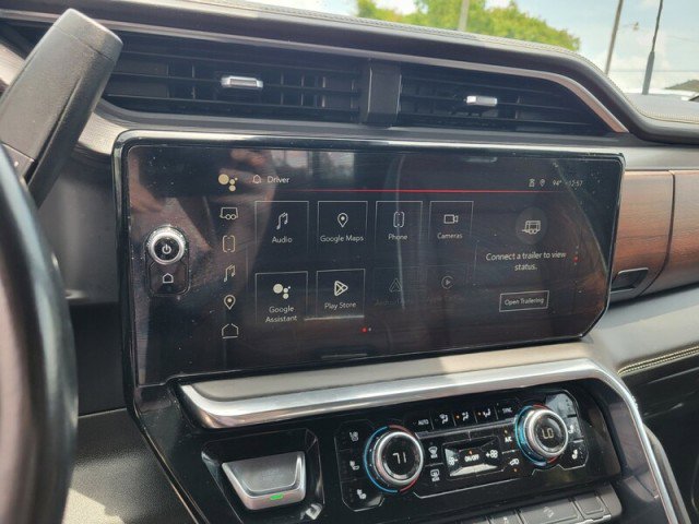 Used 2024 GMC Sierra 2500 Denali Ultimate AWD/4WD image 19
