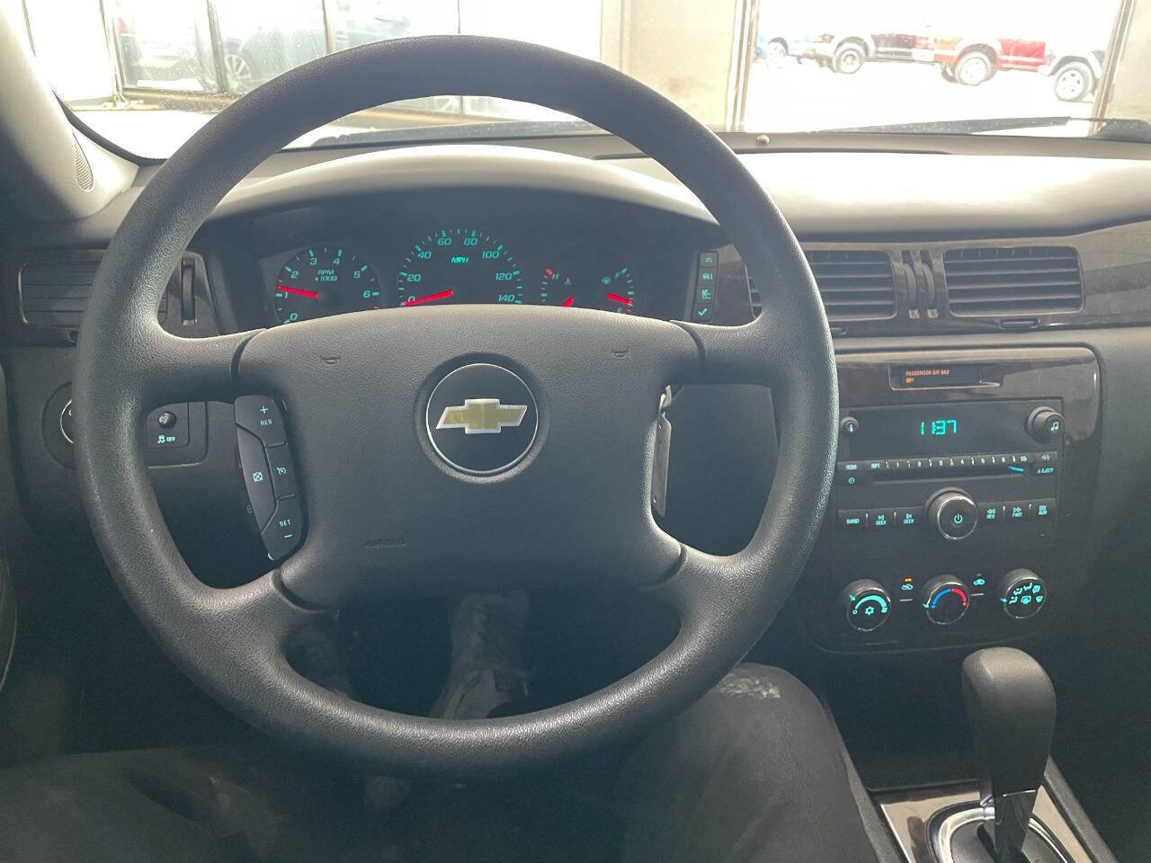 Used 2015 Chevrolet Impala Limited LS image 29