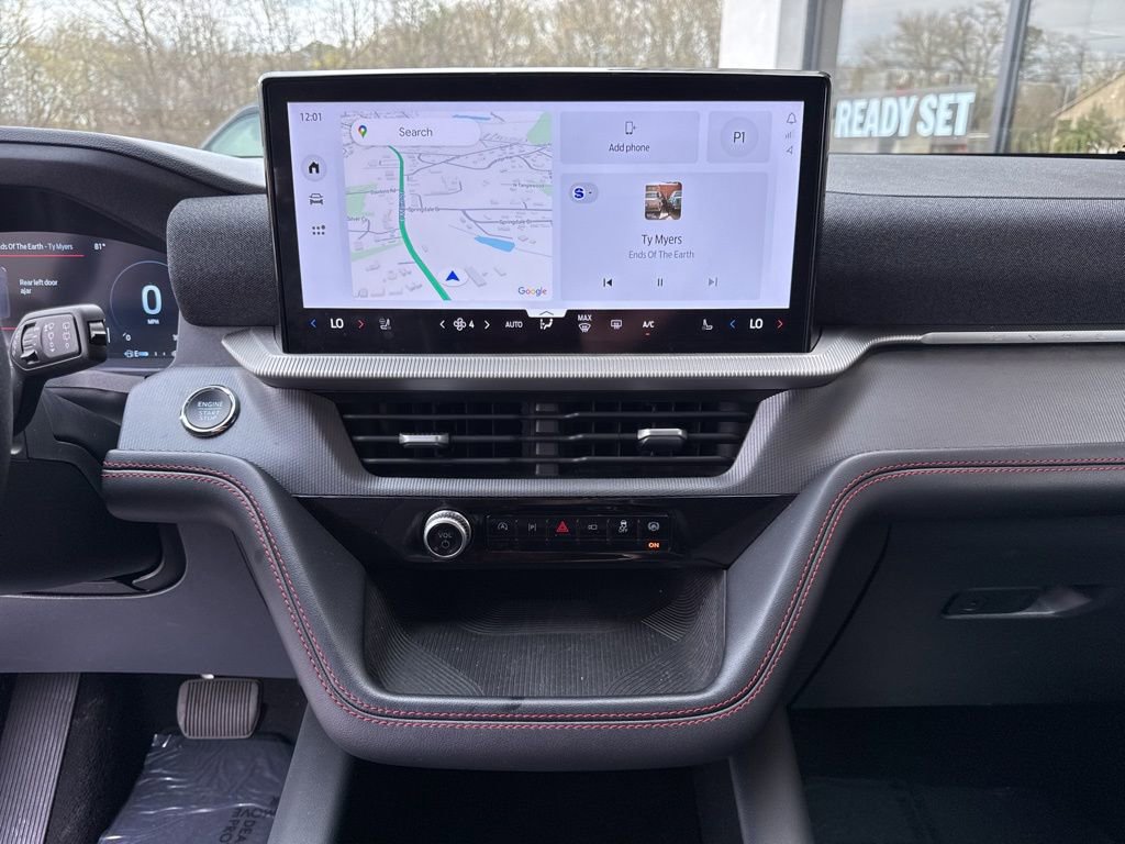 Certified 2025 Ford Explorer ST-Line image 18