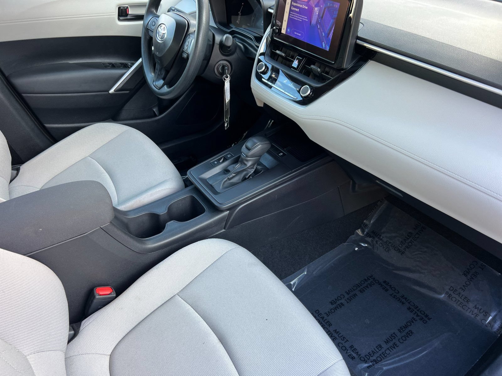 Used 2026 Toyota Corolla Cross L FWD image 15