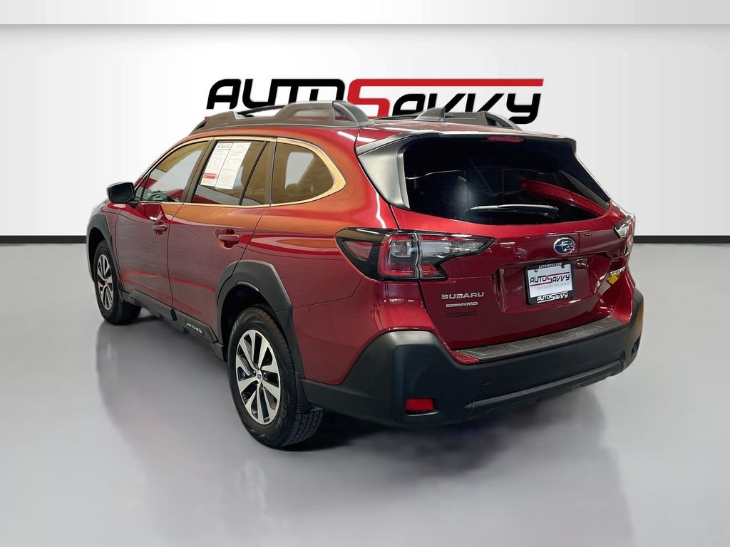 Used 2024 Subaru Outback Premium AWD/4WD image 5