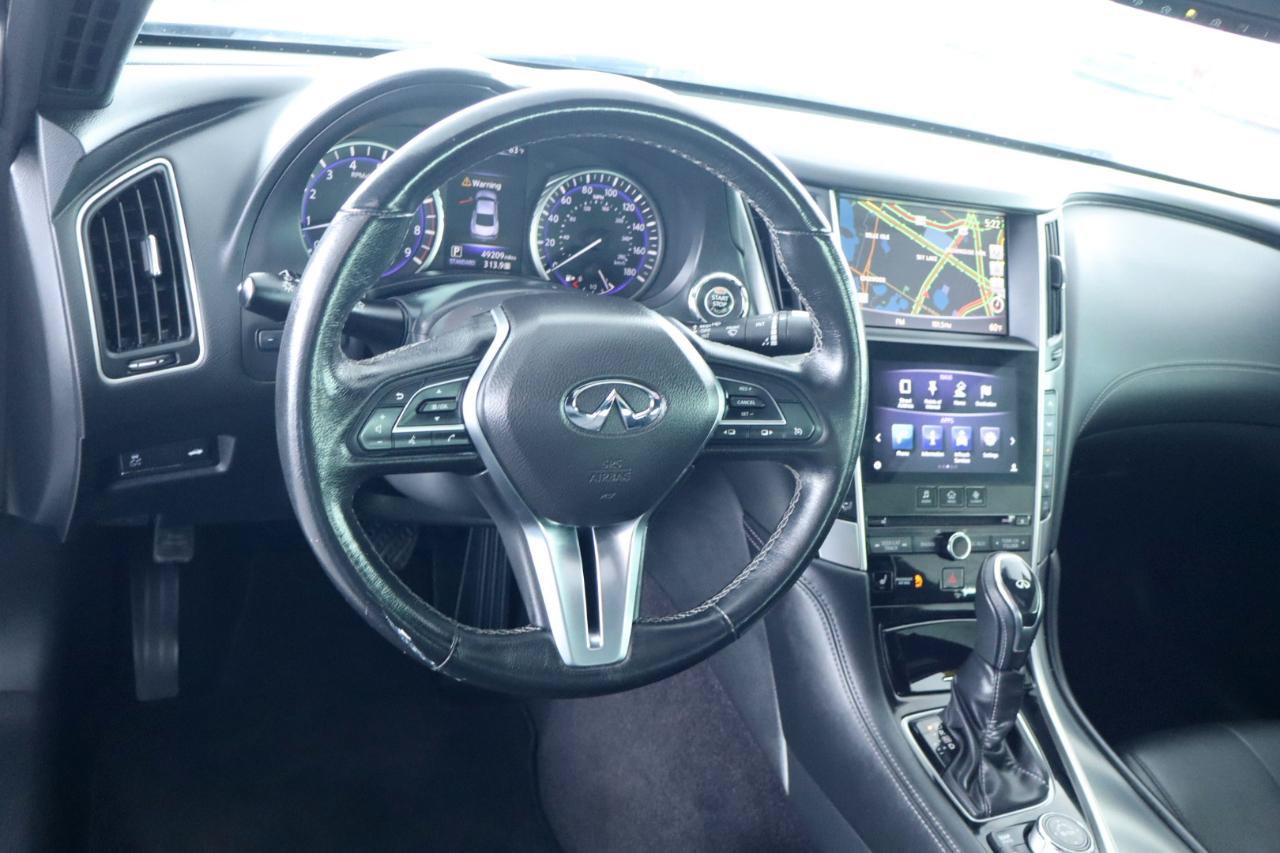 Used 2019 INFINITI Q60 3.0t Luxe w/ Essential Package AWD/4WD image 16