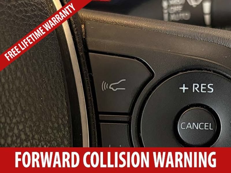 Used 2023 Toyota RAV4 XSE AWD/4WD image 15