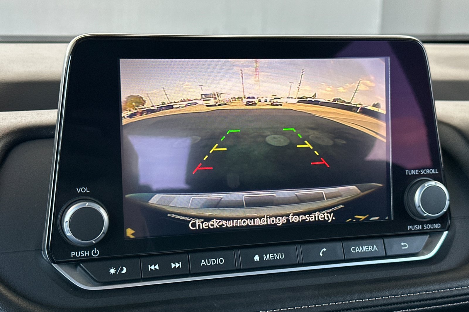 Used 2025 Nissan Rogue SV FWD image 26