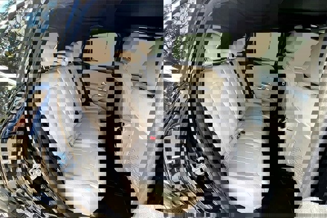 Certified 2025 Mercedes-Benz GLA 250 4MATIC image 29