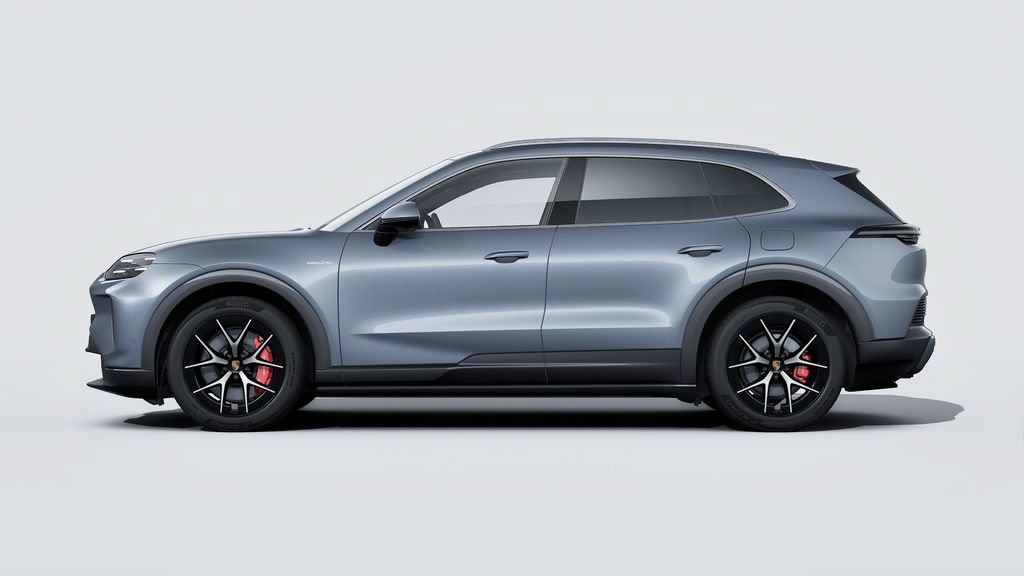 New 2026 Porsche Cayenne S AWD/4WD image 2