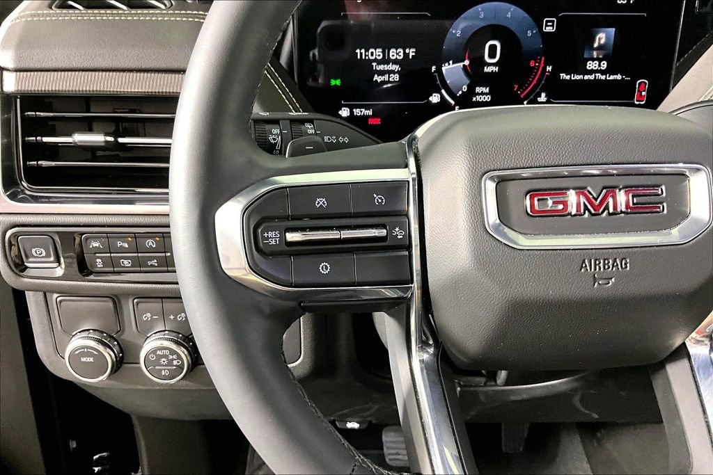 Used 2025 GMC Yukon Elevation RWD image 10