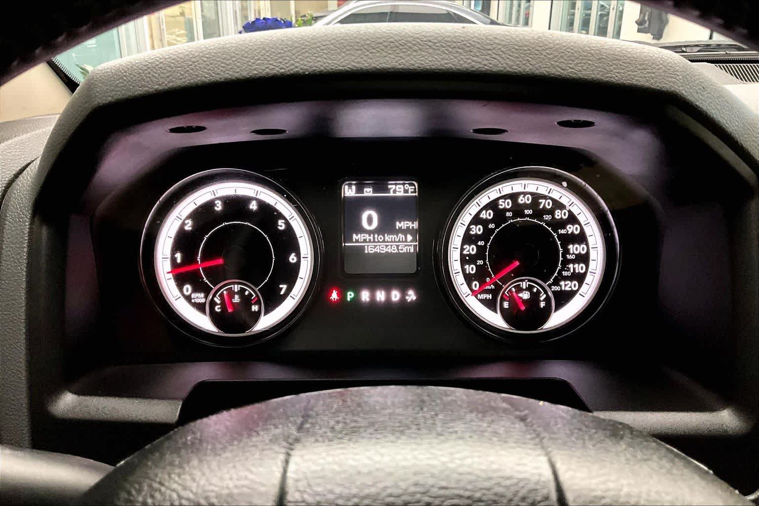 Used 2015 RAM 1500 Classic SLT RWD image 24